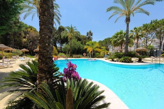 2 soverom Penthouse til salgs i Alhaurín Golf, Alhaurín el Grande med svømmebasseng - € 359 000 (Ref: 8968266)