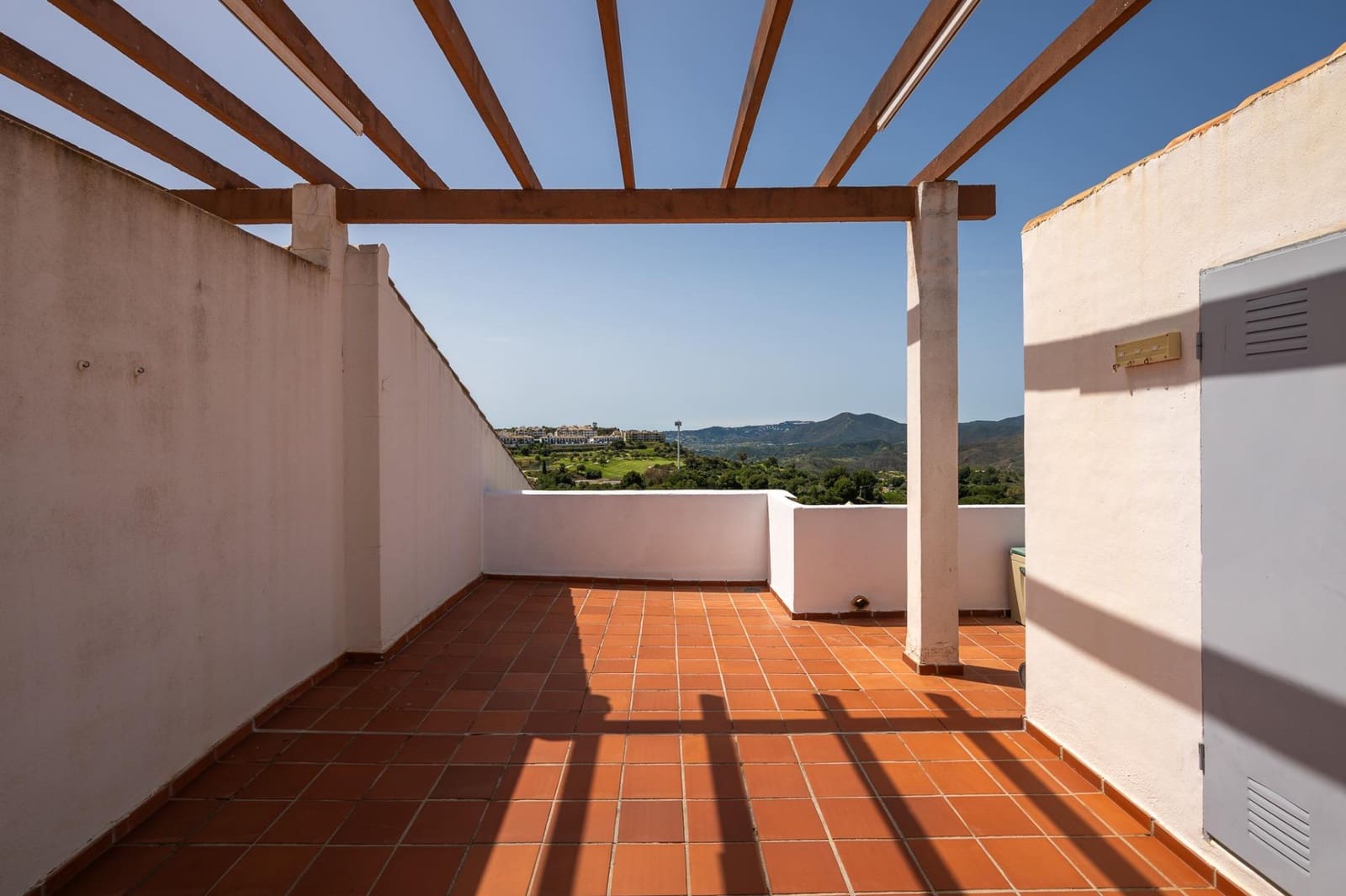 2 soveværelse Penthouse til salg i Alhaurin Golf med swimmingpool - € 359.000 (Ref: 8968266)