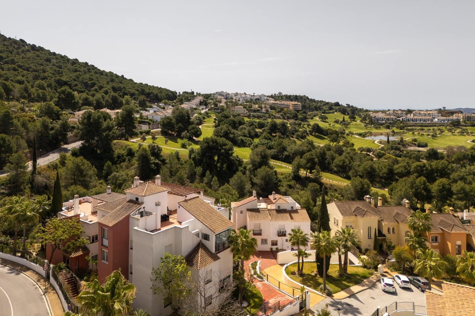 2 soveværelse Penthouse til salg i Alhaurin Golf med swimmingpool - € 359.000 (Ref: 8968266)