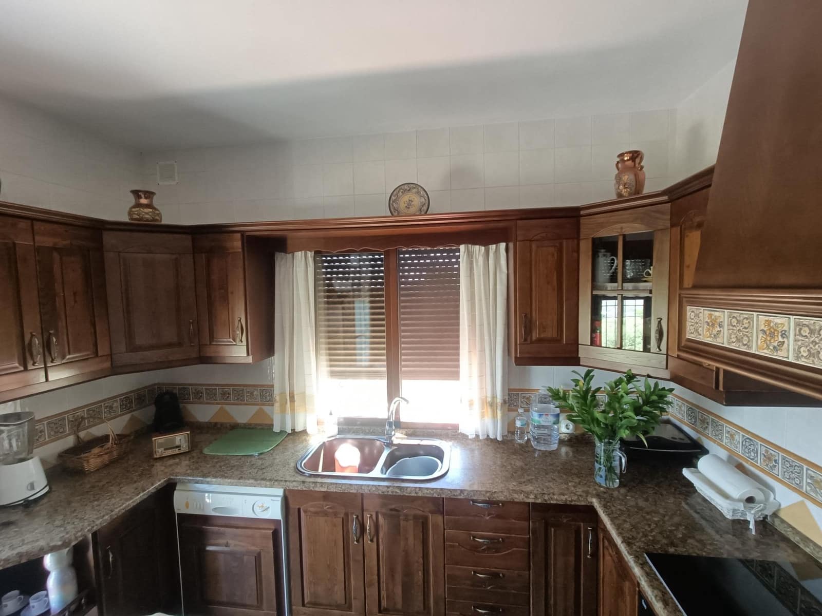 4 bedroom Villa for sale in Alhaurin el Grande with pool garage - € 629,000 (Ref: 9015110)