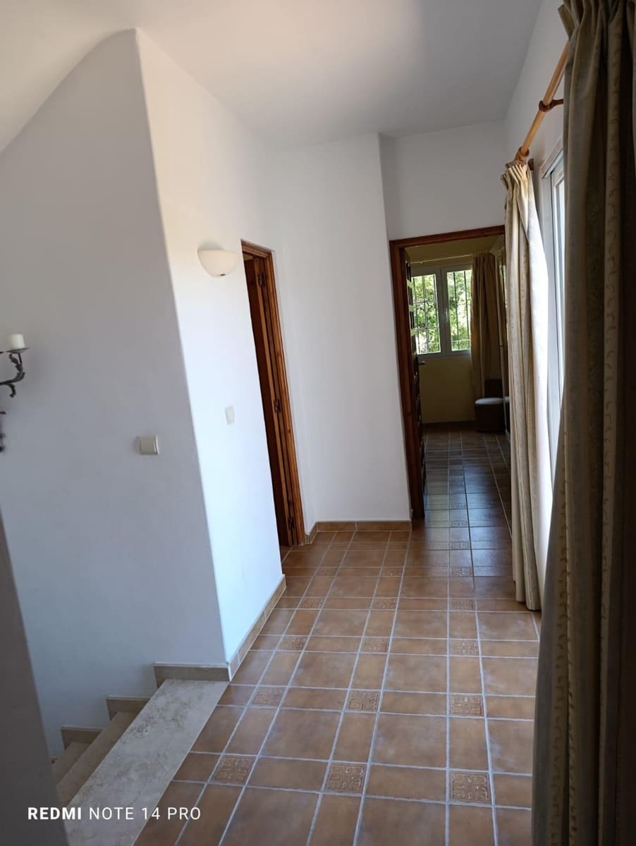 5 slaapkamer Finca/Landhuis te koop in Alhaurin el Grande met zwembad - € 495.000 (Ref: 9026786)