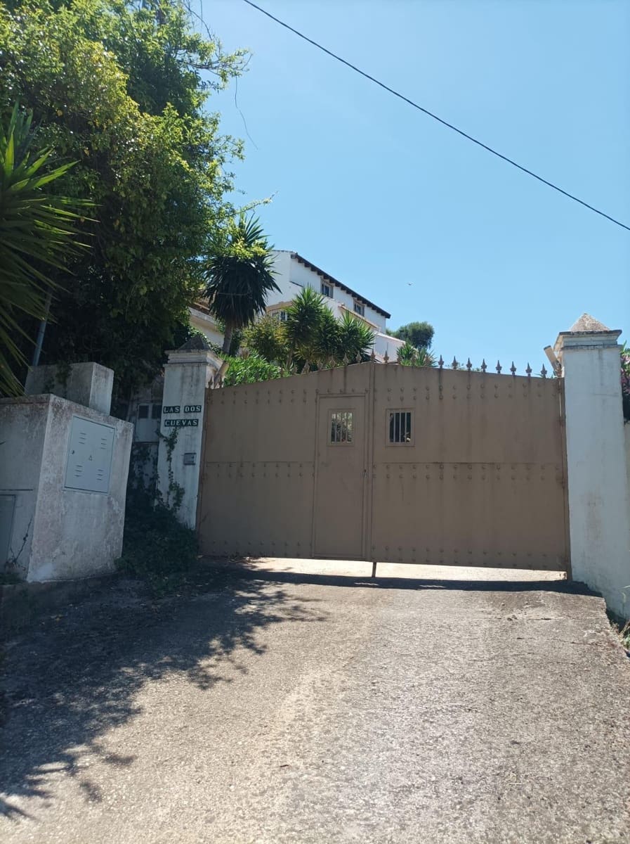 5 slaapkamer Finca/Landhuis te koop in Alhaurin el Grande met zwembad - € 495.000 (Ref: 9026786)