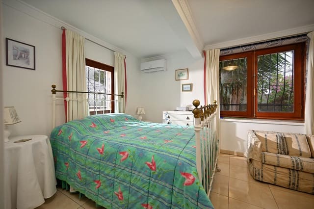 4 slaapkamer Villa te koop in Alhaurín el Grande met zwembad garage - € 549.995 (Ref: 9152146)