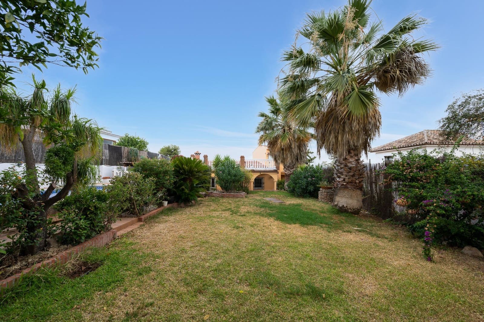 4 quarto Moradia para venda em Alhaurin el Grande com piscina garagem - 549 995 € (Ref: 9152146)