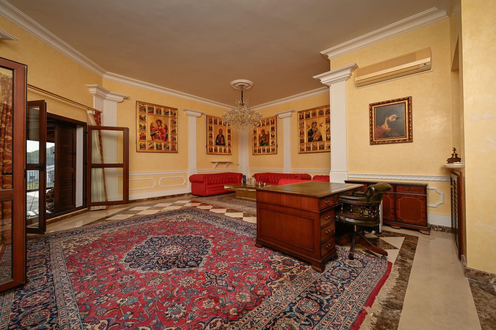 13 bedroom Villa for sale in Alhaurin el Grande with pool garage - € 2,850,000 (Ref: 9171413)