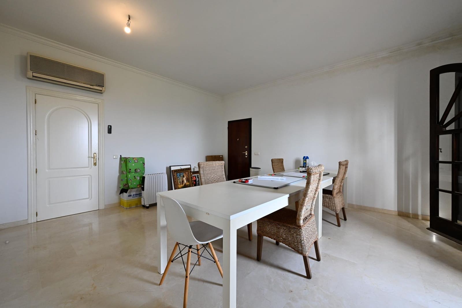 13 bedroom Villa for sale in Alhaurin el Grande with pool garage - € 2,850,000 (Ref: 9171413)
