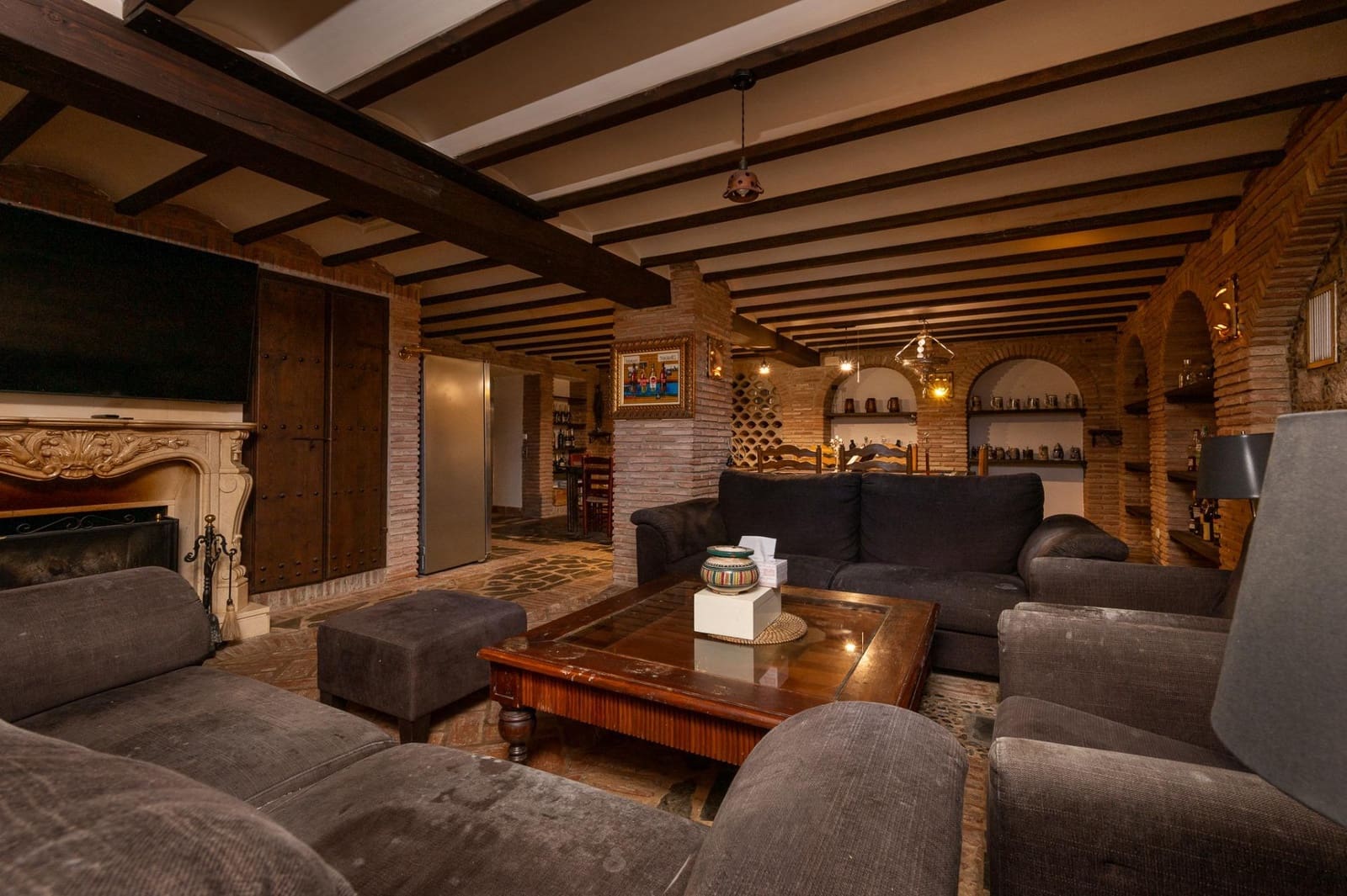 13 bedroom Villa for sale in Alhaurin el Grande with pool garage - € 2,850,000 (Ref: 9171413)