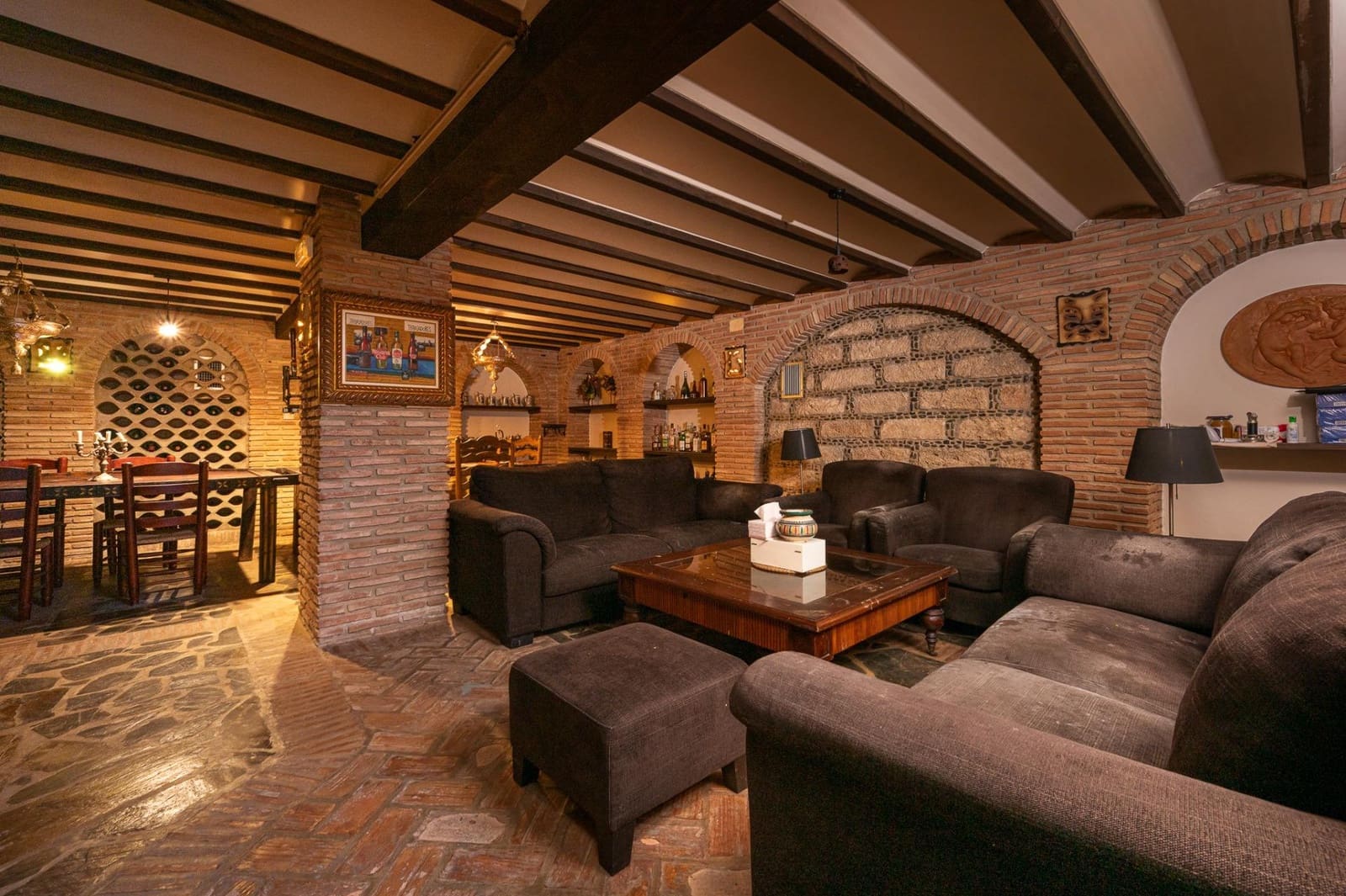 13 bedroom Villa for sale in Alhaurin el Grande with pool garage - € 2,850,000 (Ref: 9171413)