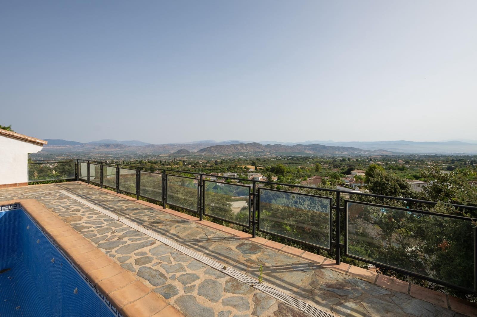13 bedroom Villa for sale in Alhaurin el Grande with pool garage - € 2,850,000 (Ref: 9171413)