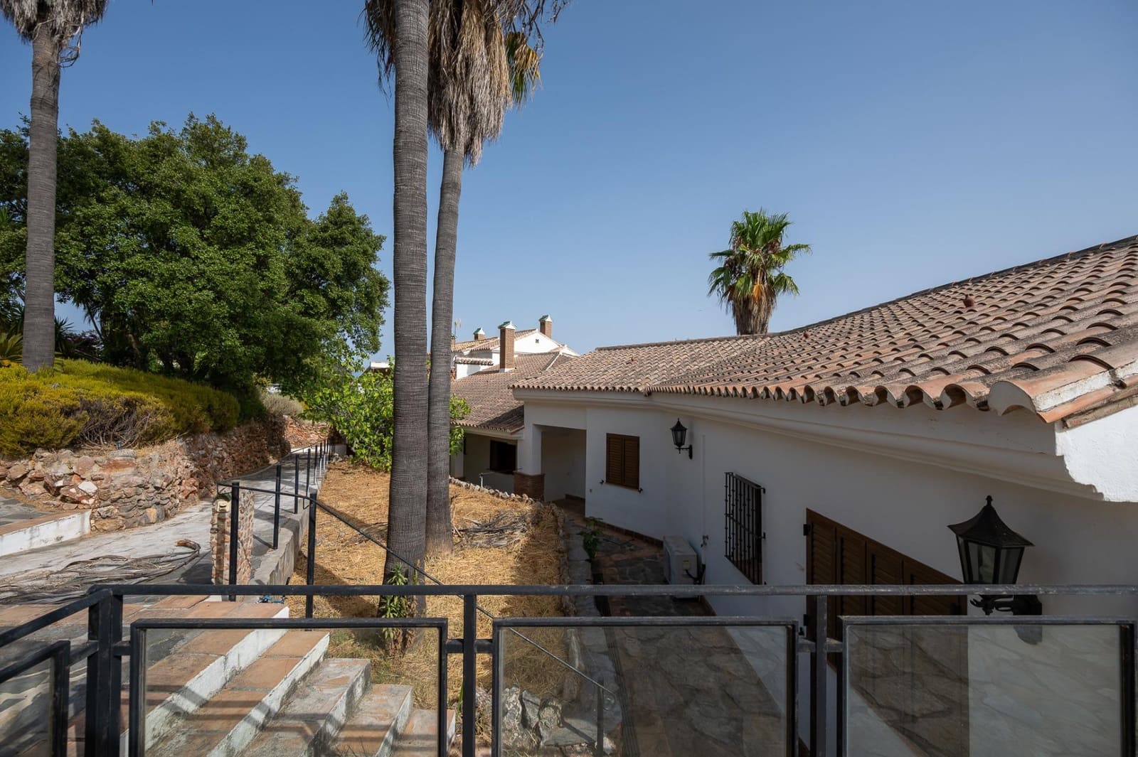 13 bedroom Villa for sale in Alhaurin el Grande with pool garage - € 2,850,000 (Ref: 9171413)