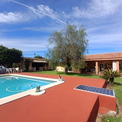 Finca/Casa Rural de 4 habitaciones en Alhaurín el Grande en venta con piscina - 765.000 € (Ref: 9255283)