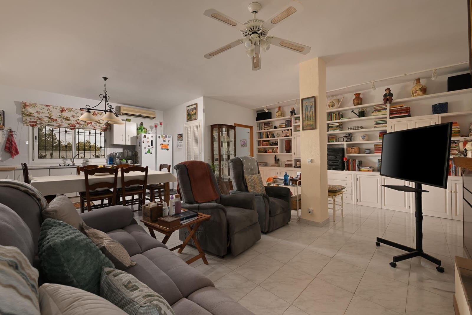 4 bedroom Finca/Country House for sale in Alhaurin el Grande with pool - € 765,000 (Ref: 9255283)