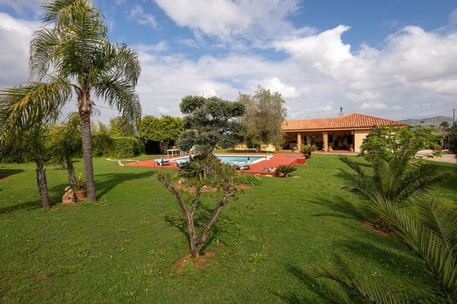 4 bedroom Finca/Country House for sale in Alhaurín el Grande with pool - € 765,000 (Ref: 9255283)
