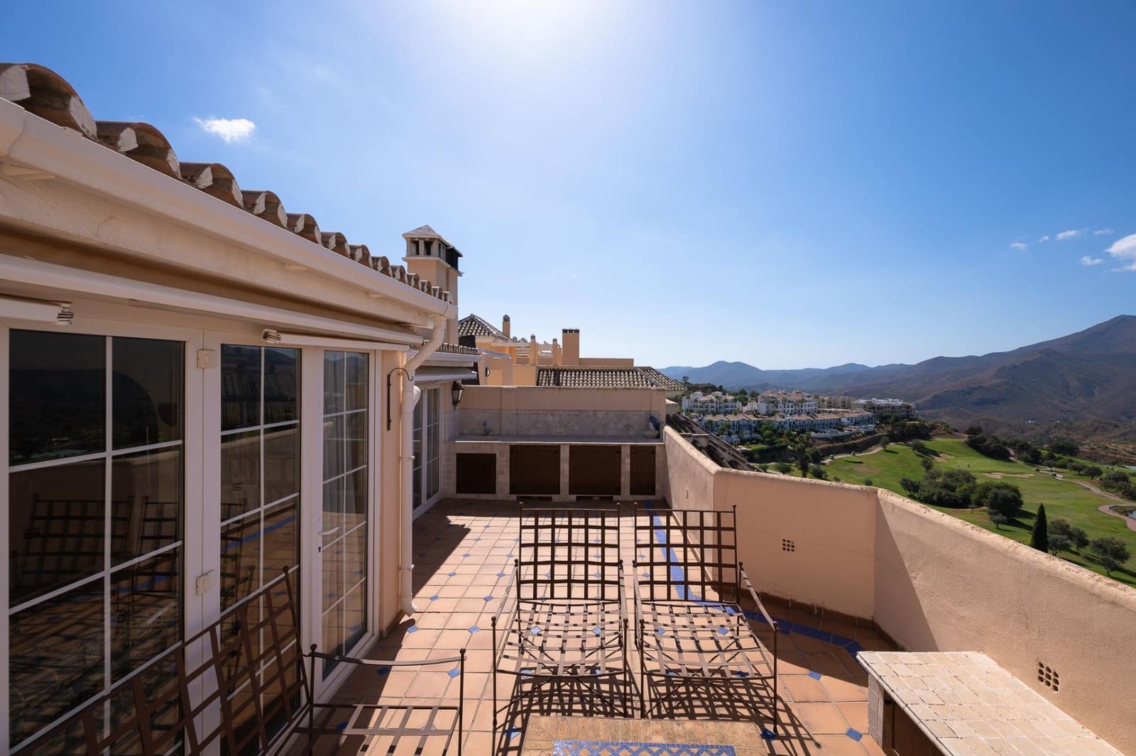 3 soveværelse Penthouse til salg i Alhaurin Golf med swimmingpool - € 530.000 (Ref: 9343218)