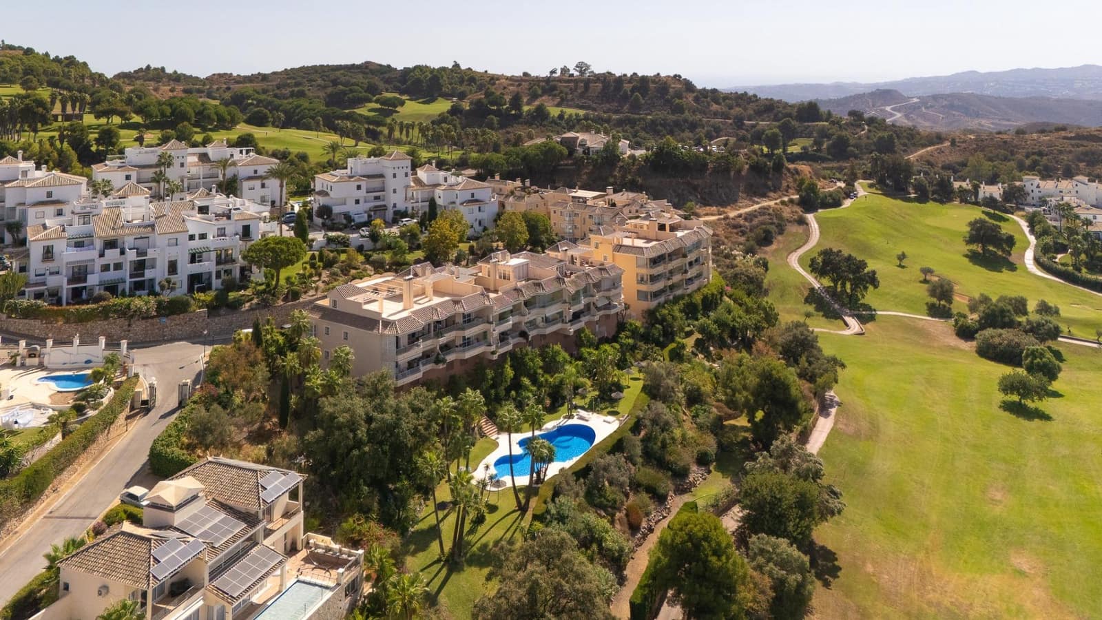 3 soveværelse Penthouse til salg i Alhaurin Golf med swimmingpool - € 530.000 (Ref: 9343218)