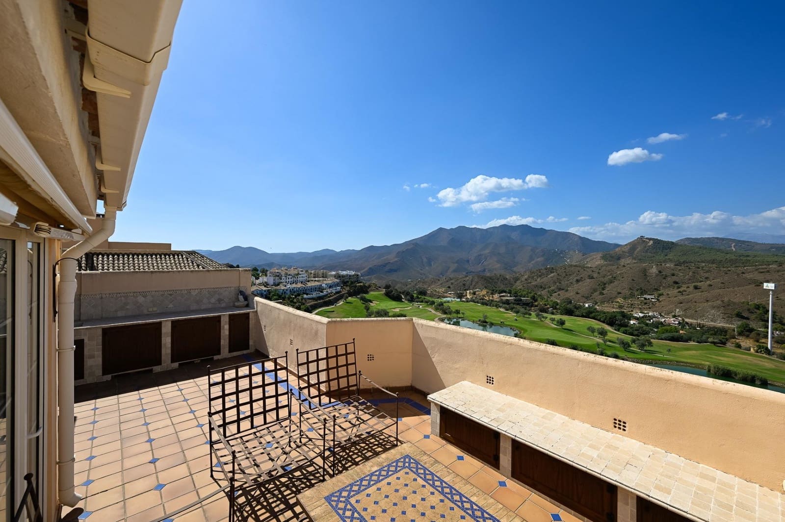 3 soveværelse Penthouse til salg i Alhaurin Golf med swimmingpool - € 530.000 (Ref: 9343218)