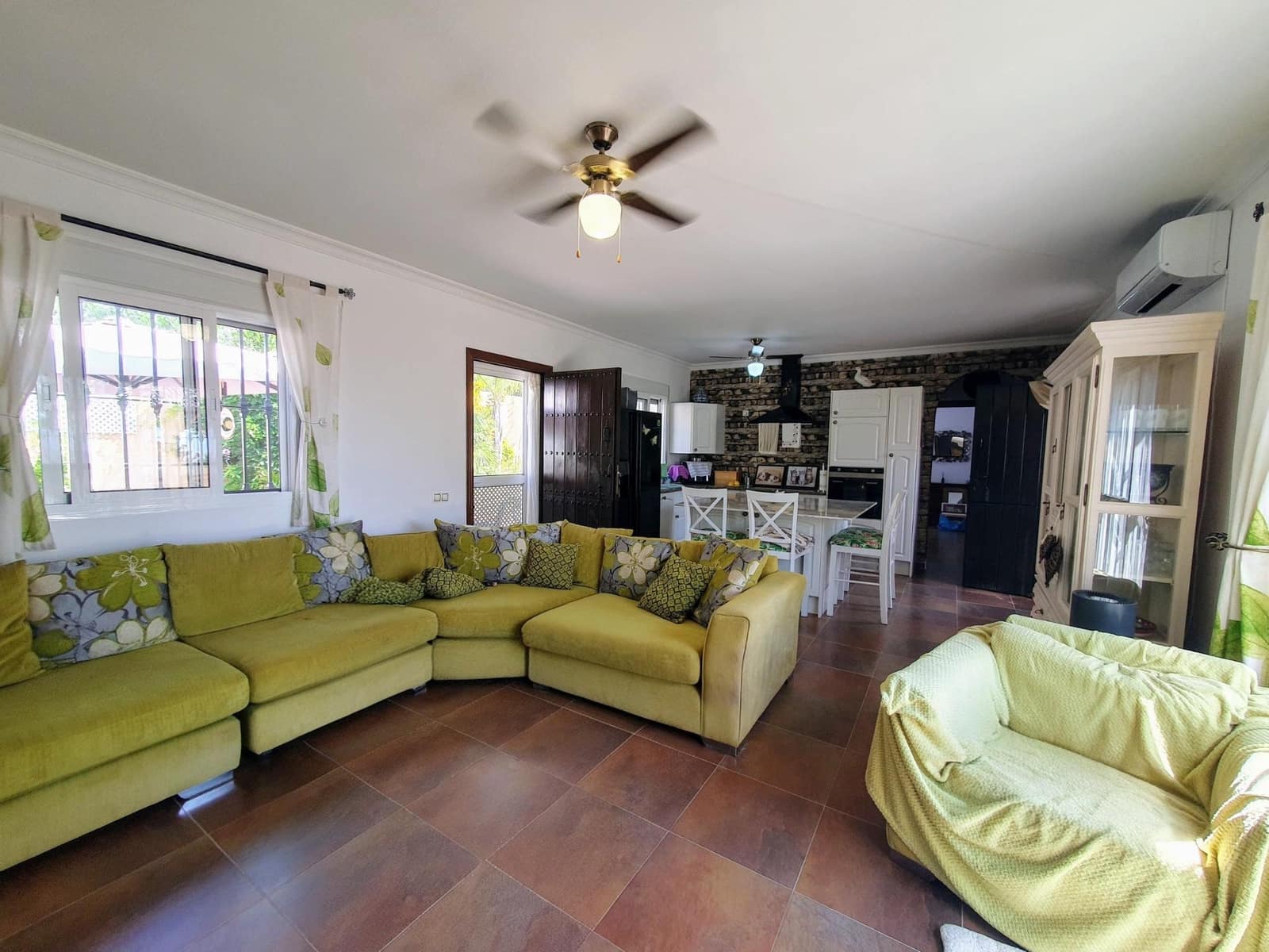 3 soverom Finca/Herregård til salgs i Tolox - € 375 000 (Ref: 9387916)