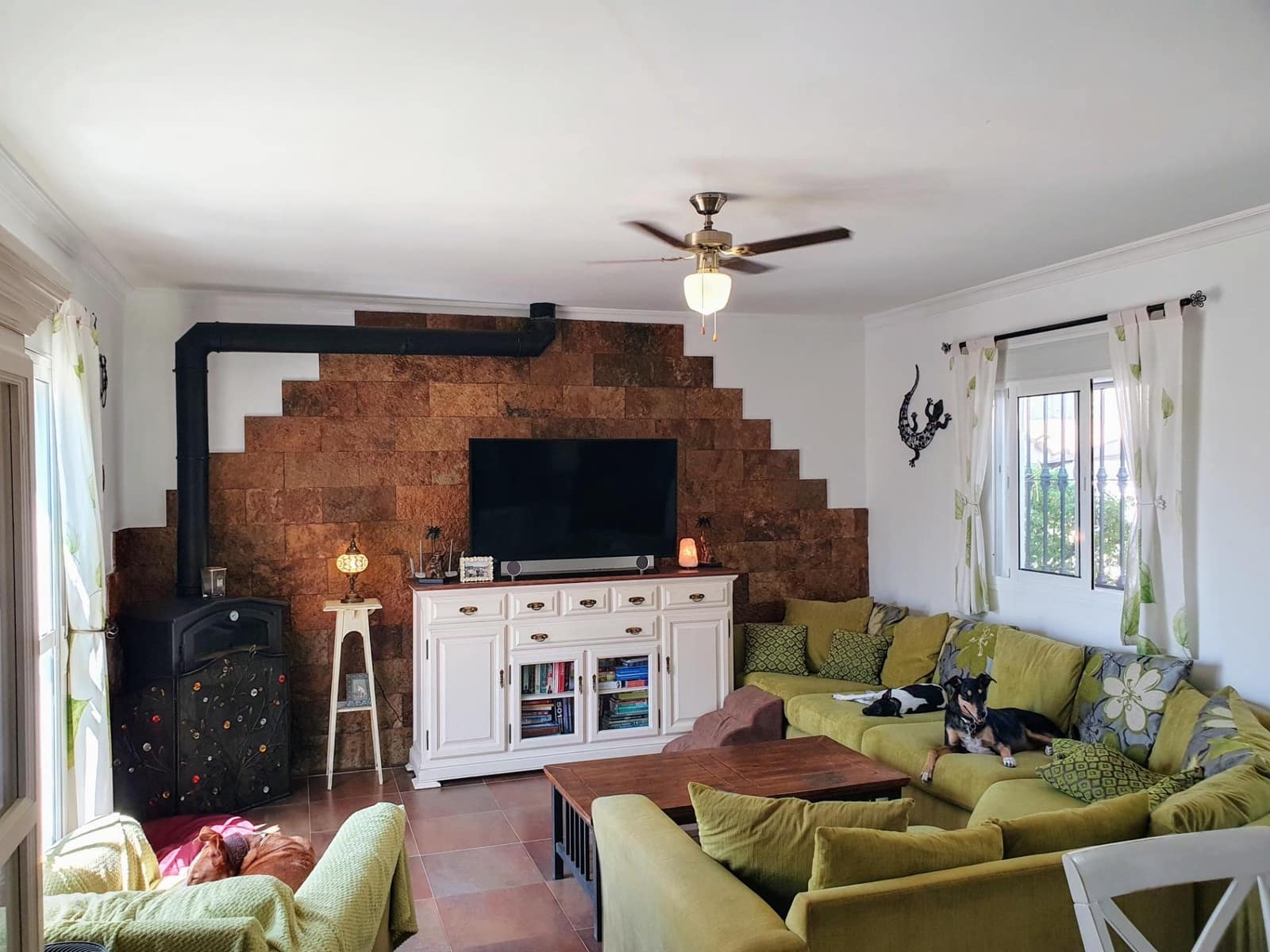 3 soverom Finca/Herregård til salgs i Tolox - € 375 000 (Ref: 9387916)