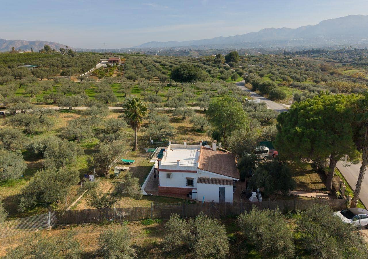 2 slaapkamer Finca/Landhuis te koop in Alhaurin el Grande met zwembad - € 275.000 (Ref: 9462090)