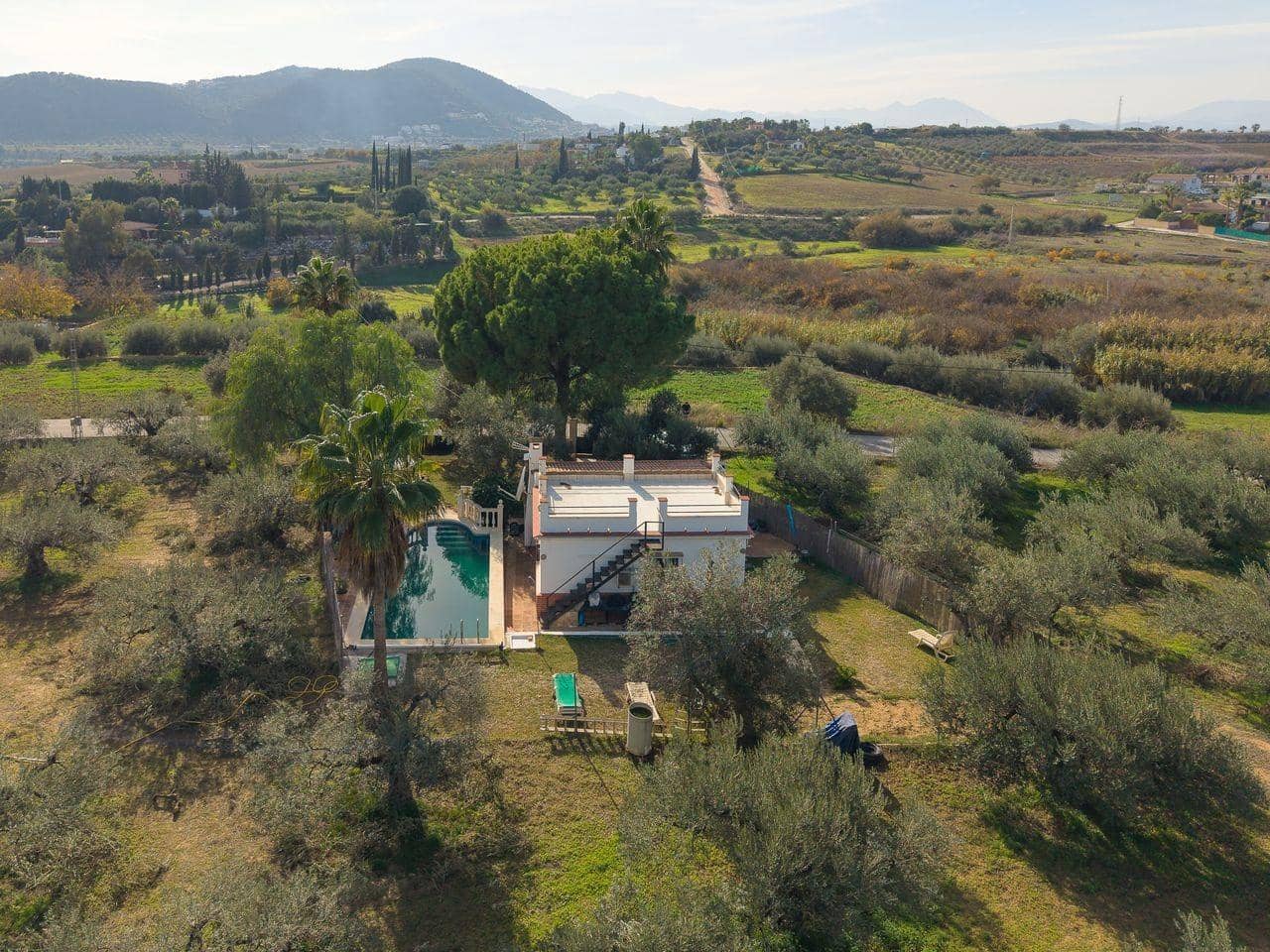 2 slaapkamer Finca/Landhuis te koop in Alhaurin el Grande met zwembad - € 275.000 (Ref: 9462090)