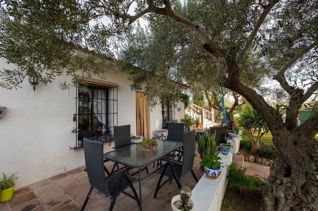 2 slaapkamer Finca/Landhuis te koop in Alhaurín el Grande met zwembad - € 275.000 (Ref: 9462090)