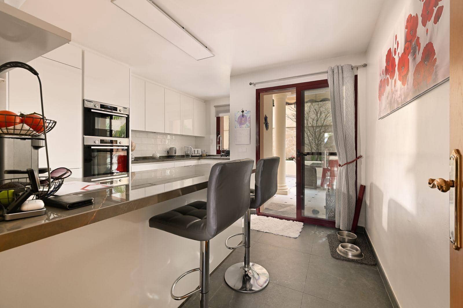 3 bedroom Townhouse for sale in Coin with pool - € 495,000 (Ref: 9591296)