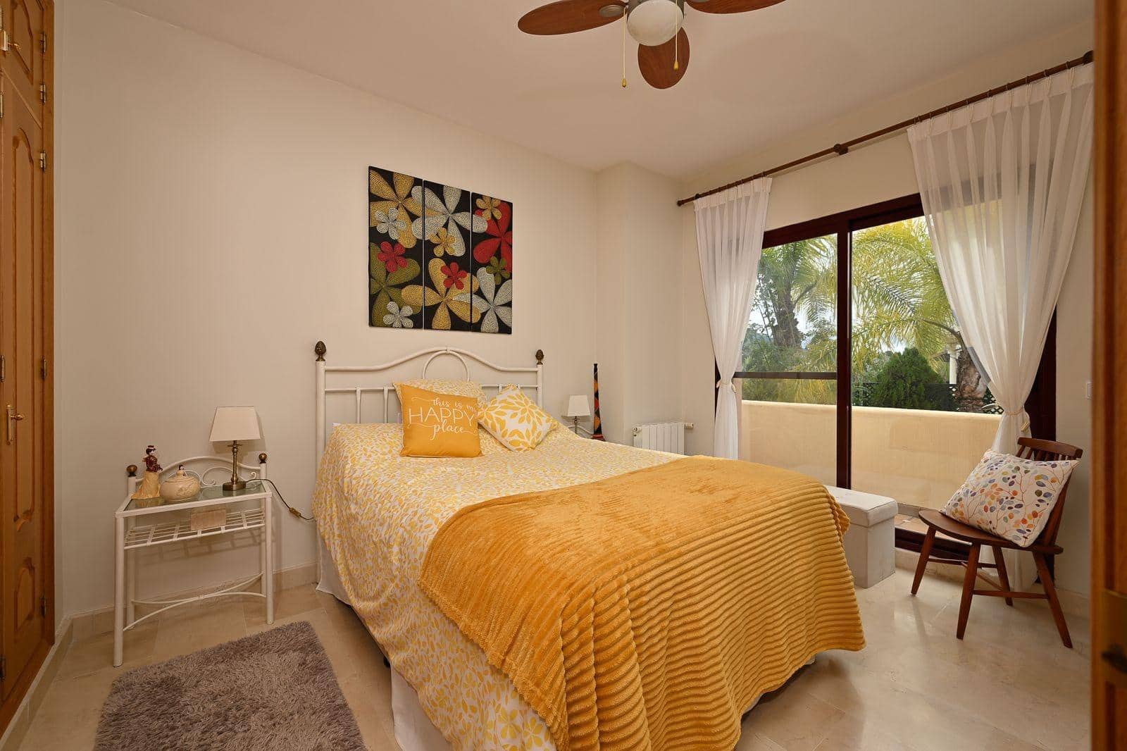 3 bedroom Townhouse for sale in Coin with pool - € 495,000 (Ref: 9591296)