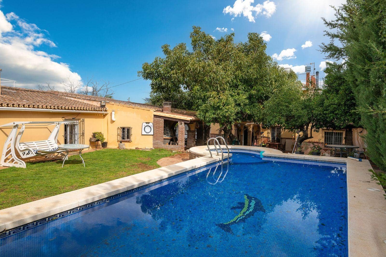 5 bedroom Finca/Country House for sale in Alhaurin el Grande with pool - € 550,000 (Ref: 9608079)