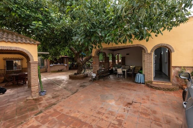 5 bedroom Finca/Country House for sale in Alhaurín el Grande with pool - € 550,000 (Ref: 9608079)