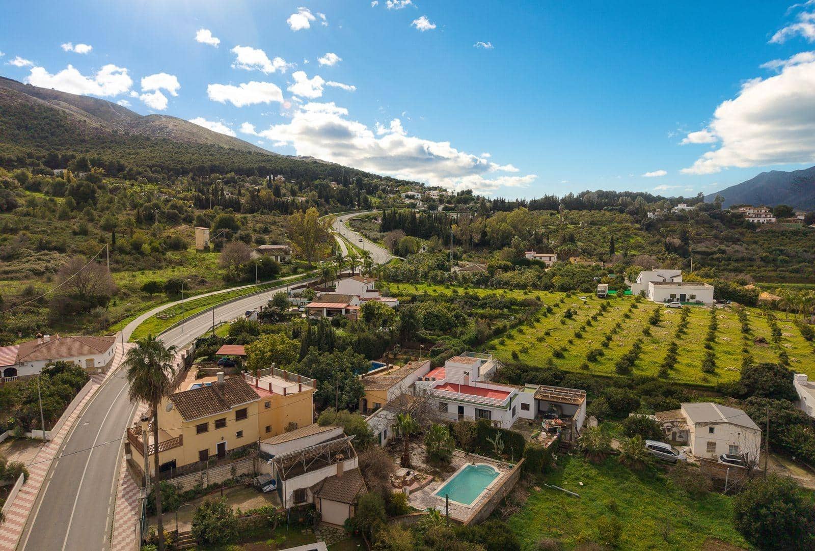 5 bedroom Finca/Country House for sale in Alhaurin el Grande with pool - € 550,000 (Ref: 9608079)