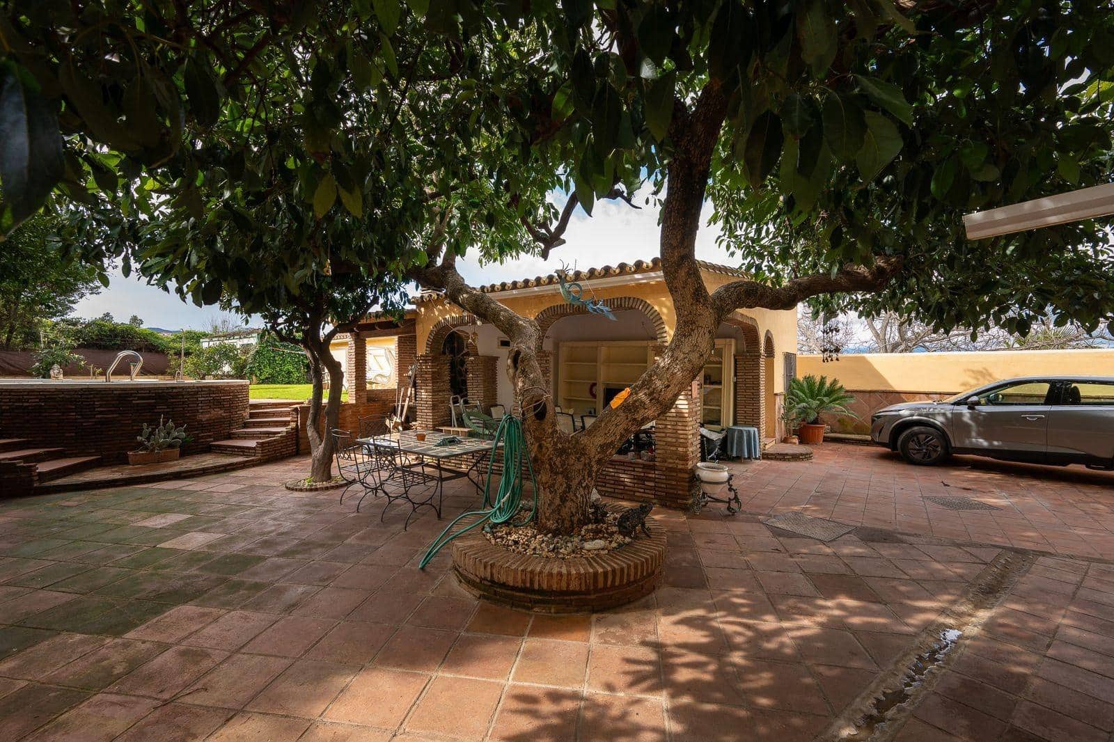 5 bedroom Finca/Country House for sale in Alhaurin el Grande with pool - € 550,000 (Ref: 9608079)
