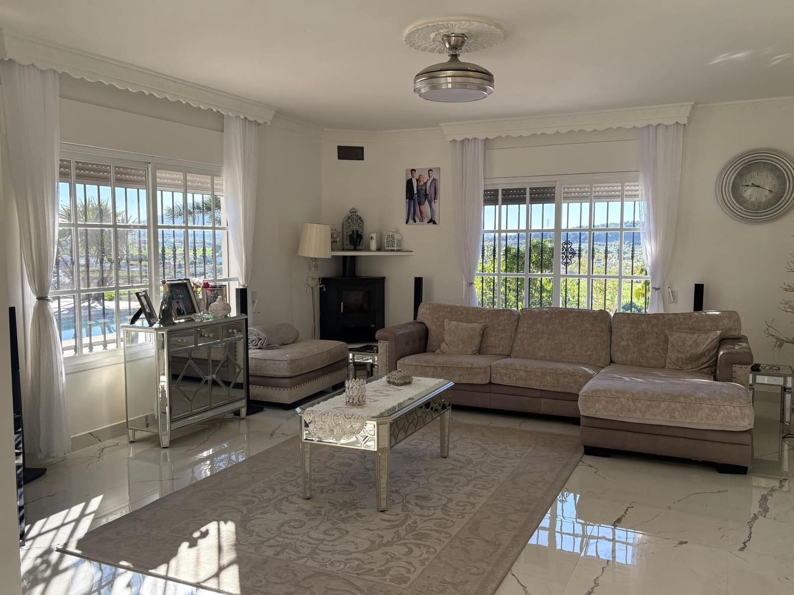 3 sovrum Finca/Hus på landet till salu i Coin med pool - 599 000 € (Ref: 9748071)