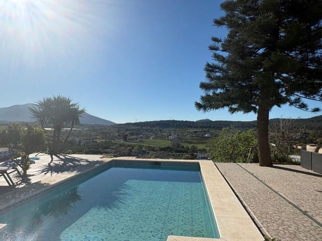 3 sovrum Finca/Hus på landet till salu i Coín med pool - 599 000 € (Ref: 9748071)