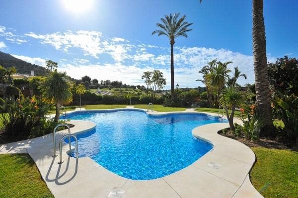 2 soveværelse Lejlighed til salg i Alhaurín Golf, Alhaurín el Grande med swimmingpool - € 296.000 (Ref: 9752037)