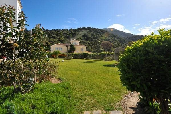 2 soveværelse Lejlighed til salg i Alhaurin Golf med swimmingpool - € 296.000 (Ref: 9752037)