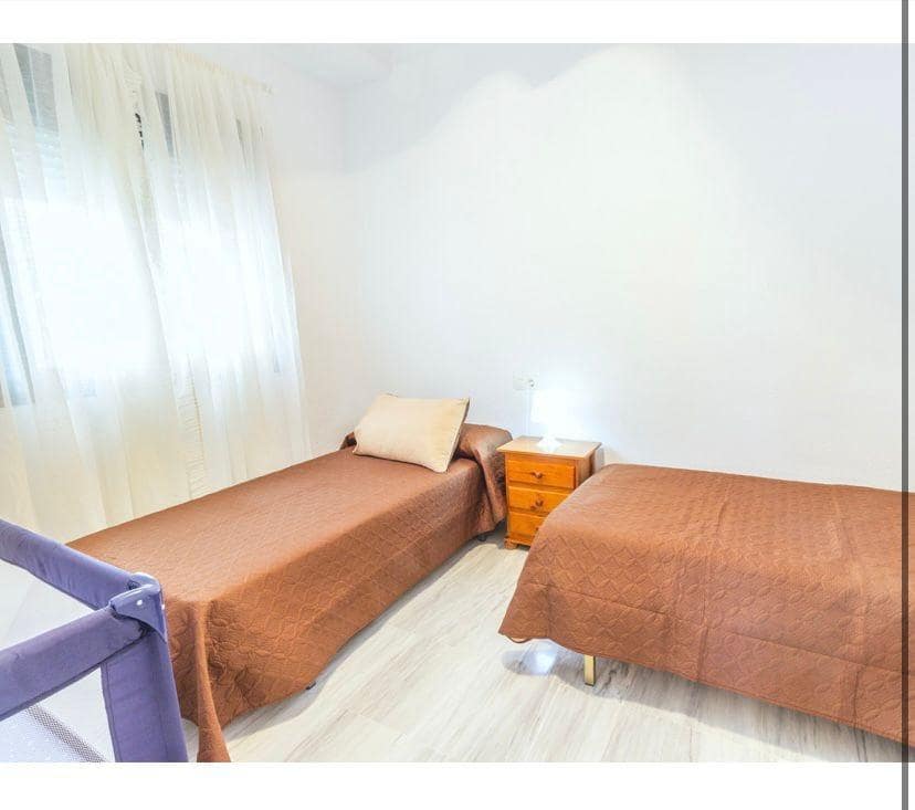 2 soveværelse Lejlighed til salg i Alhaurin Golf med swimmingpool - € 296.000 (Ref: 9752037)