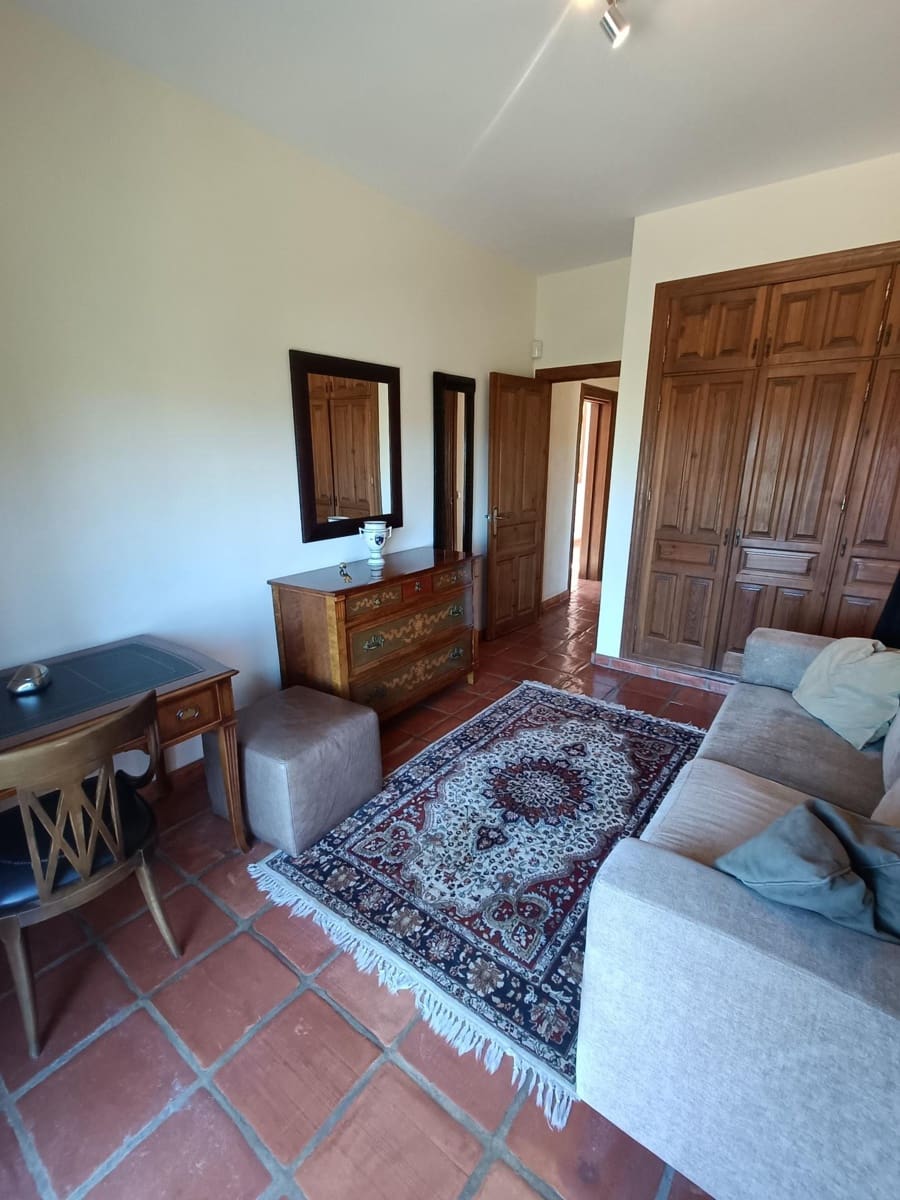 8 sypialnia Finka/Dom wiejski na sprzedaż w Coin z basenem garażem - 2 400 000 € (Ref: 9755692)