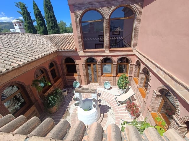 8 sypialnia Finka/Dom wiejski na sprzedaż w Coín z basenem garażem - 2 400 000 € (Ref: 9755692)