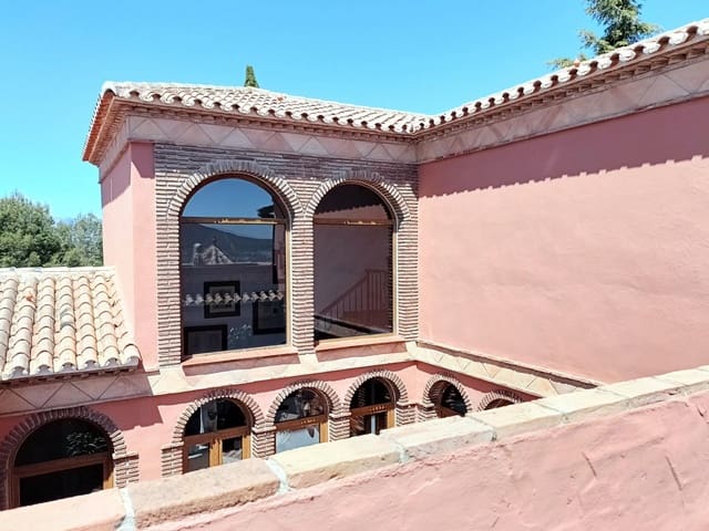 8 sypialnia Finka/Dom wiejski na sprzedaż w Coín z basenem garażem - 2 400 000 € (Ref: 9755692)