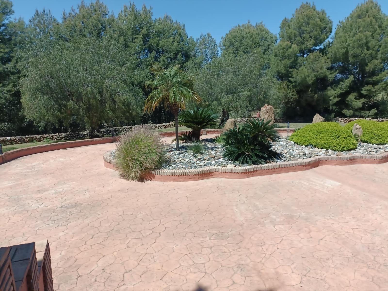 8 sypialnia Finka/Dom wiejski na sprzedaż w Coin z basenem garażem - 2 400 000 € (Ref: 9755692)