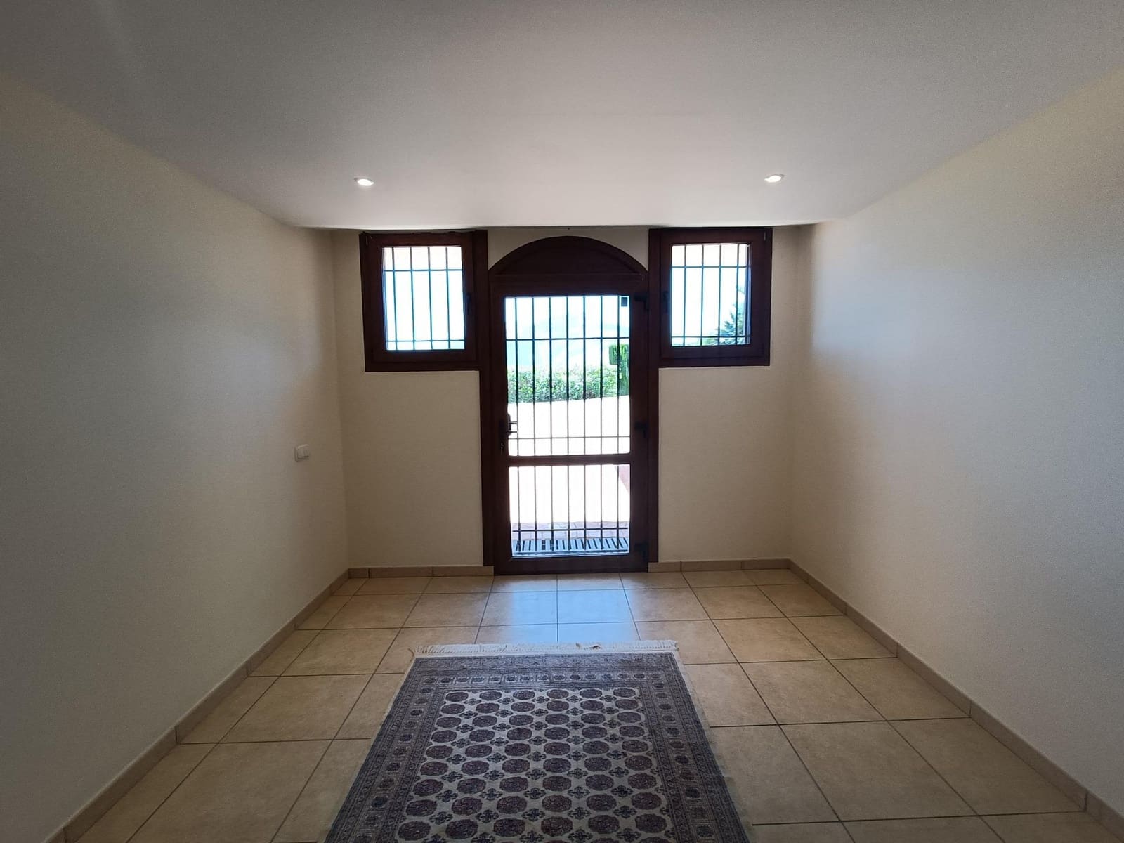 8 sypialnia Finka/Dom wiejski na sprzedaż w Coin z basenem garażem - 2 400 000 € (Ref: 9755692)