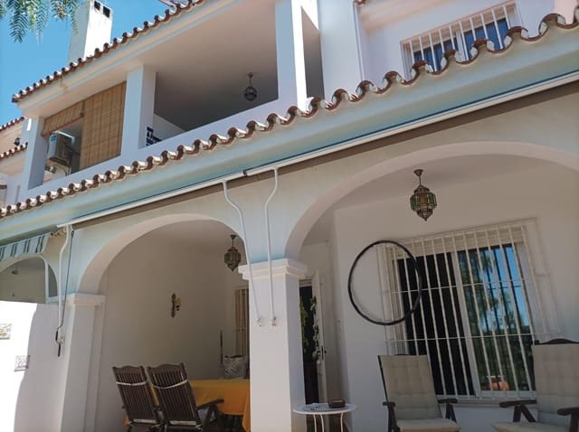 4 bedroom Terraced Villa for sale in Alhaurín el Grande with pool - € 369,000 (Ref: 9860107)