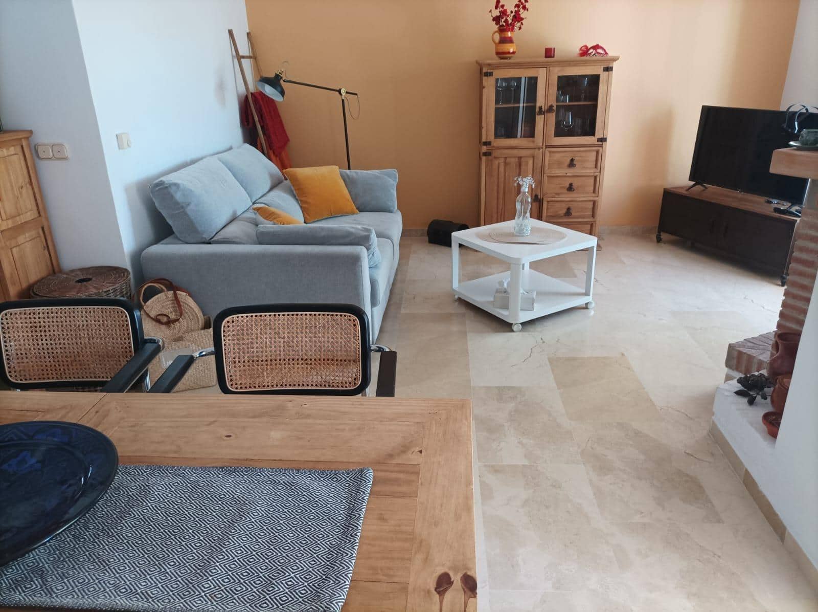 4 makuuhuone Rivitalo myytävänä paikassa Alhaurin el Grande mukana uima-altaan - 369 000 € (Ref: 9860107)