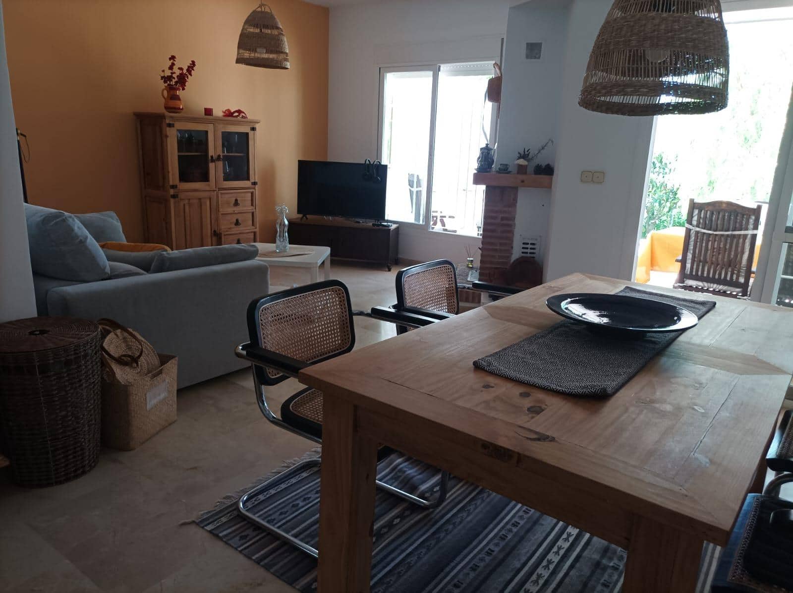 4 makuuhuone Rivitalo myytävänä paikassa Alhaurin el Grande mukana uima-altaan - 369 000 € (Ref: 9860107)