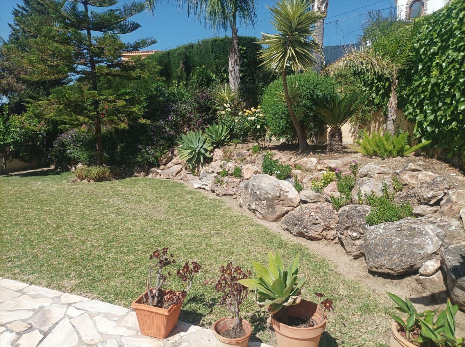 3 bedroom Villa for sale in Alhaurin el Grande with pool garage - € 549,000 (Ref: 9865210)