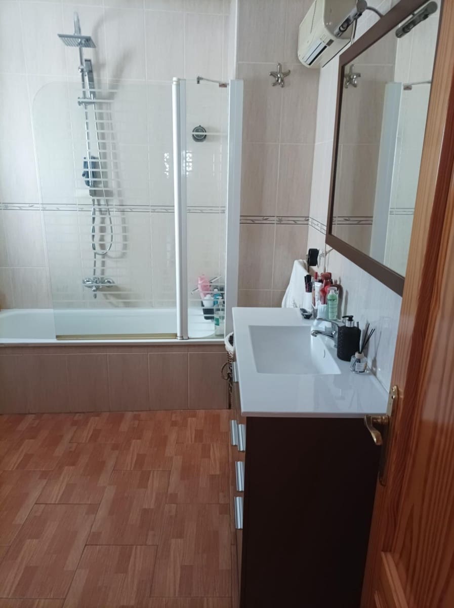 2 makuuhuone Kattohuoneisto myytävänä paikassa Alhaurin el Grande - 182 000 € (Ref: 9908047)