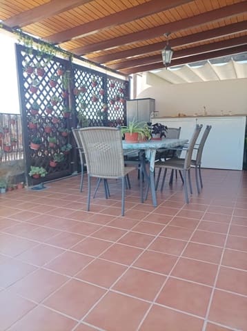 2 makuuhuone Kattohuoneisto myytävänä paikassa Alhaurín el Grande - 182 000 € (Ref: 9908047)