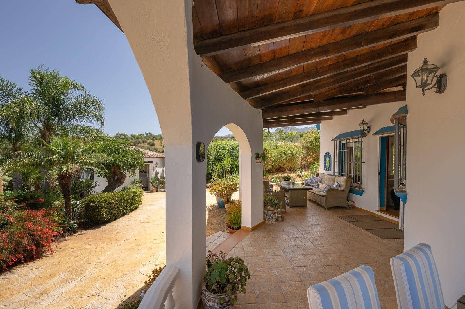 3 soveværelse Finca/Landehus til salg i Alhaurin el Grande med swimmingpool - € 590.000 (Ref: 9929407)