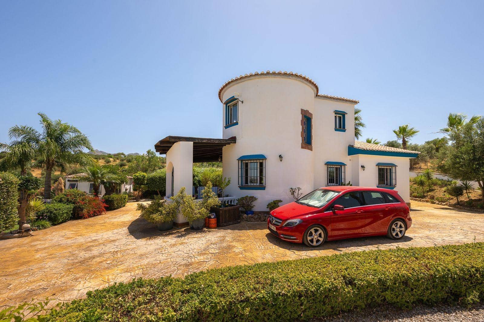 3 soveværelse Finca/Landehus til salg i Alhaurin el Grande med swimmingpool - € 590.000 (Ref: 9929407)