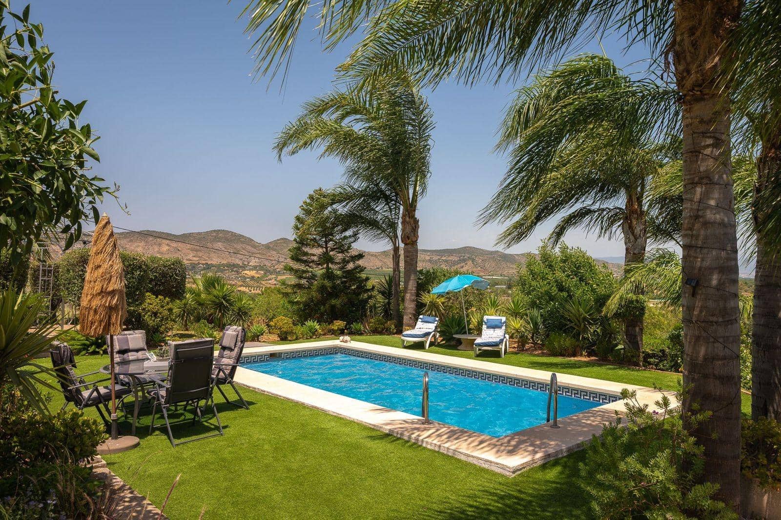 3 soveværelse Finca/Landehus til salg i Alhaurin el Grande med swimmingpool - € 590.000 (Ref: 9929407)